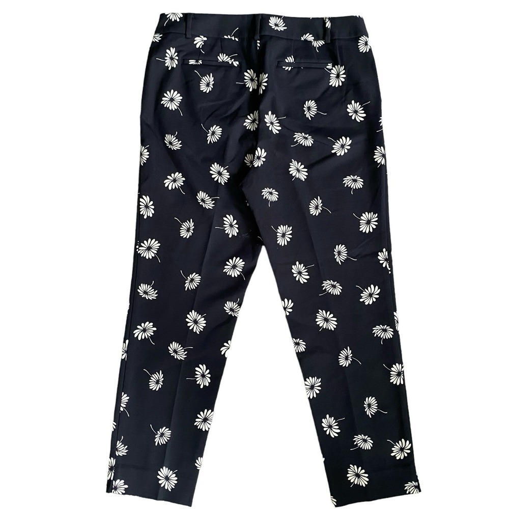 Talbots Hampshire Ankle Pants 10P Floral Black White High Rise Cottage Casual - Picture 3 of 9